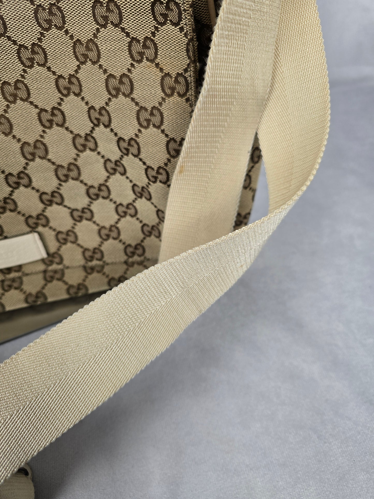 Gucci GG Brown Canvas Messenger Bag with Off White Leather Trim