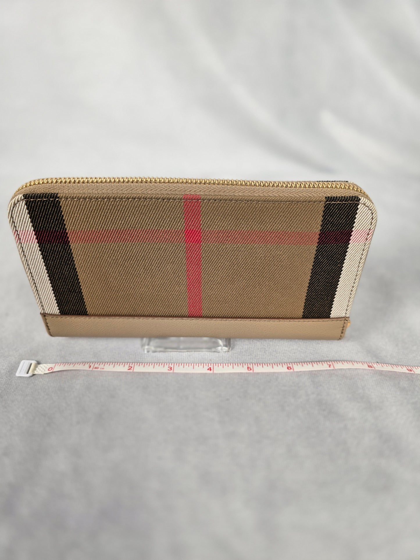 Burberry Check Zip Wallet - New Condition