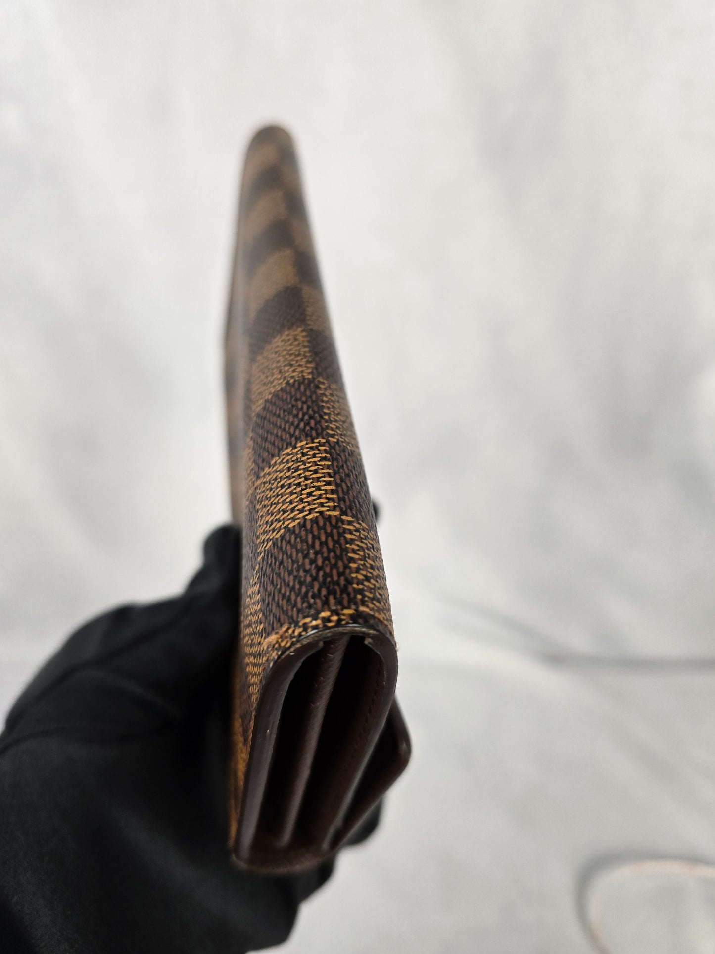 Louis Vuitton Damier Sarah Wallet