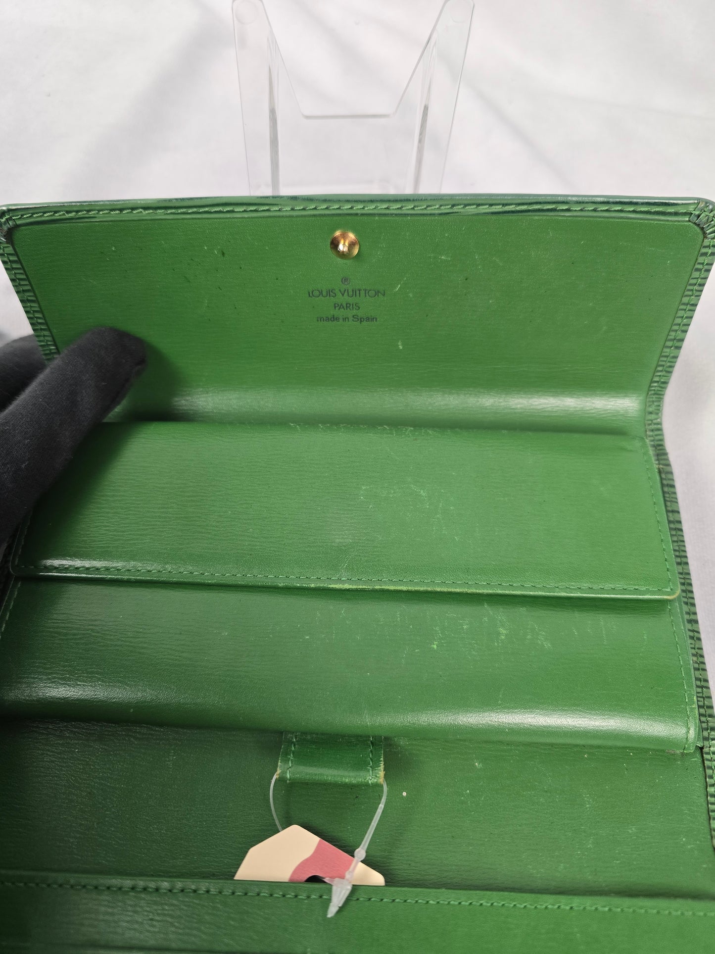 Louis Vuitton EPI Sarah Green Wallet