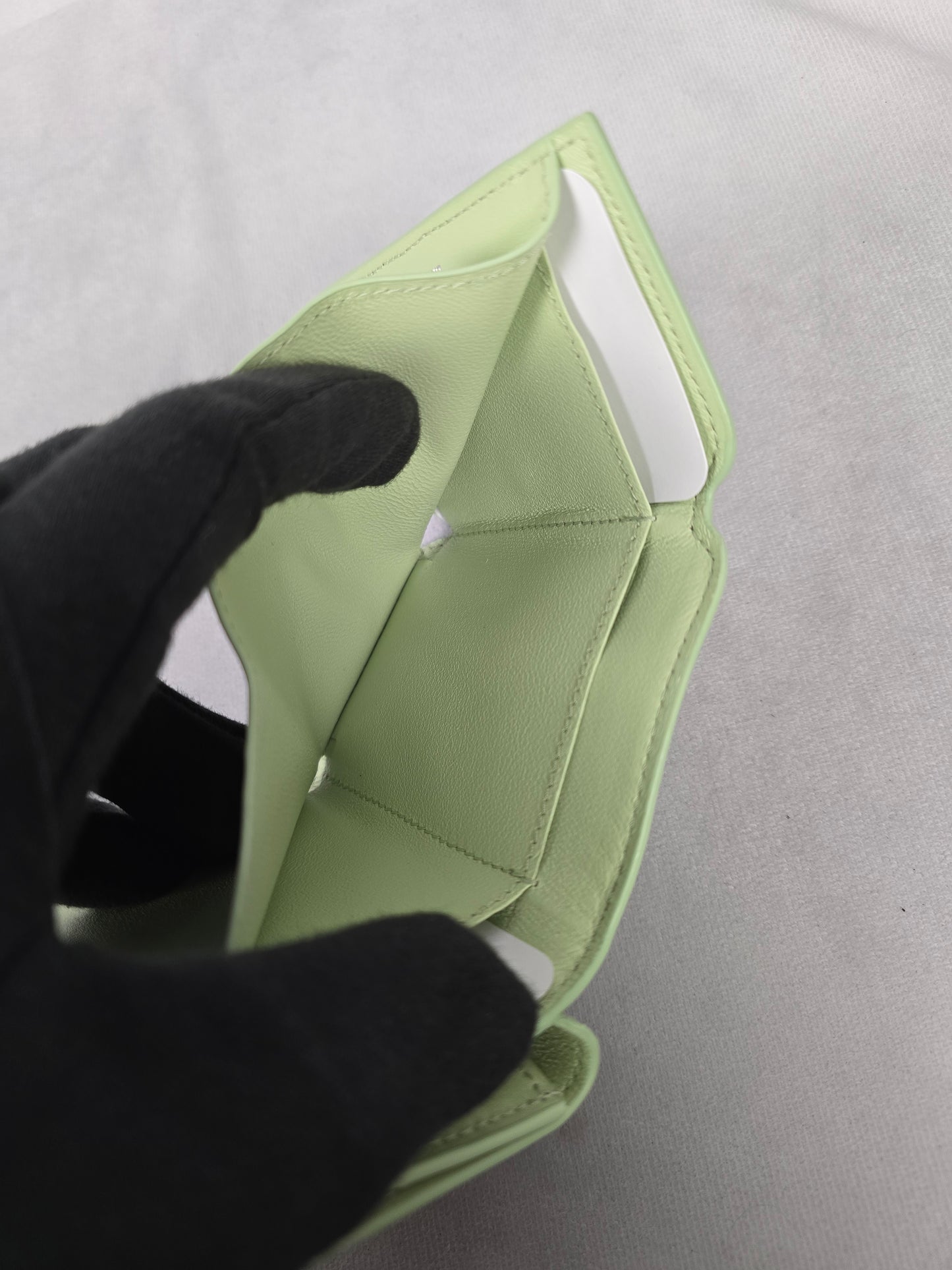 Balenciaga Cash Mini Wallet Lillies Print in Green Calfskin NWT