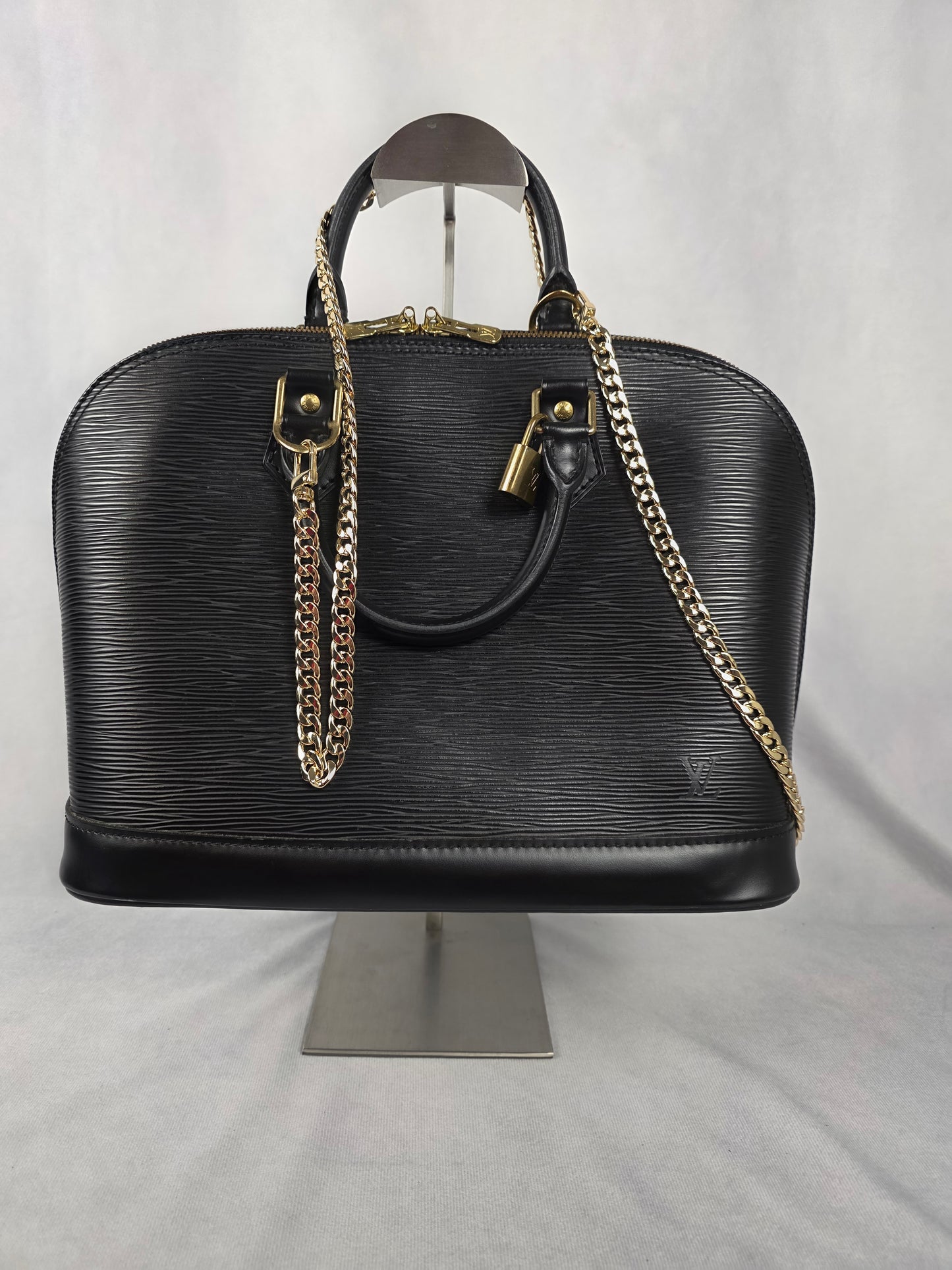 Louis Vuitton Black Epi Alma PM Handbag