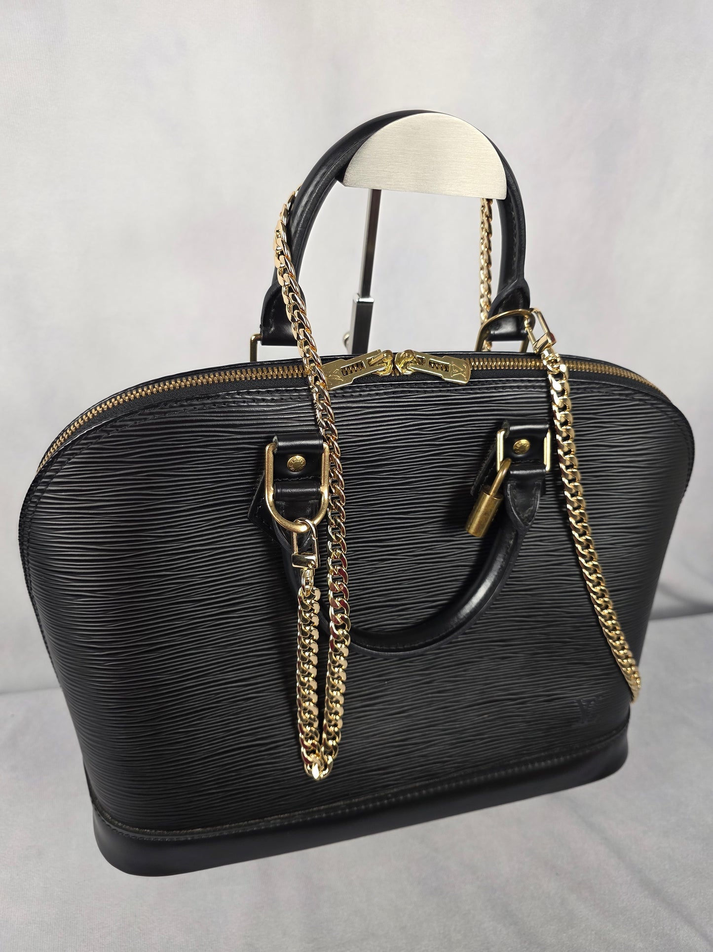 Louis Vuitton Black Epi Alma PM Handbag