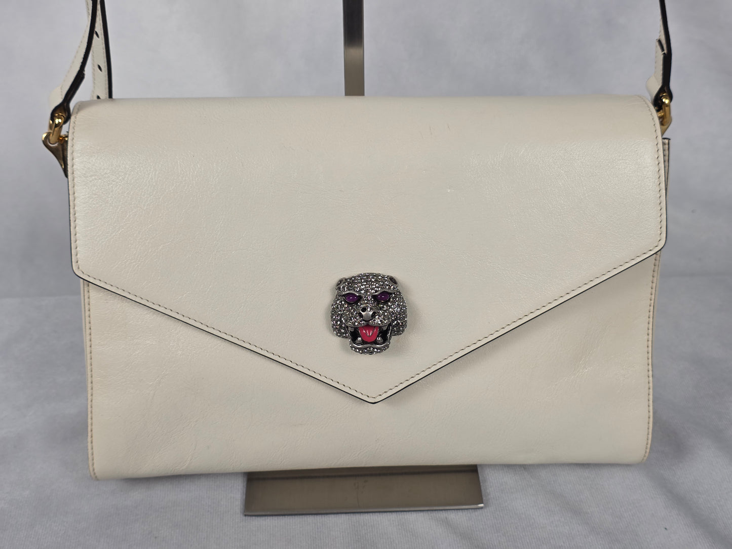 Gucci Crystal Animalier Shoulder Bag in Off-White Leather