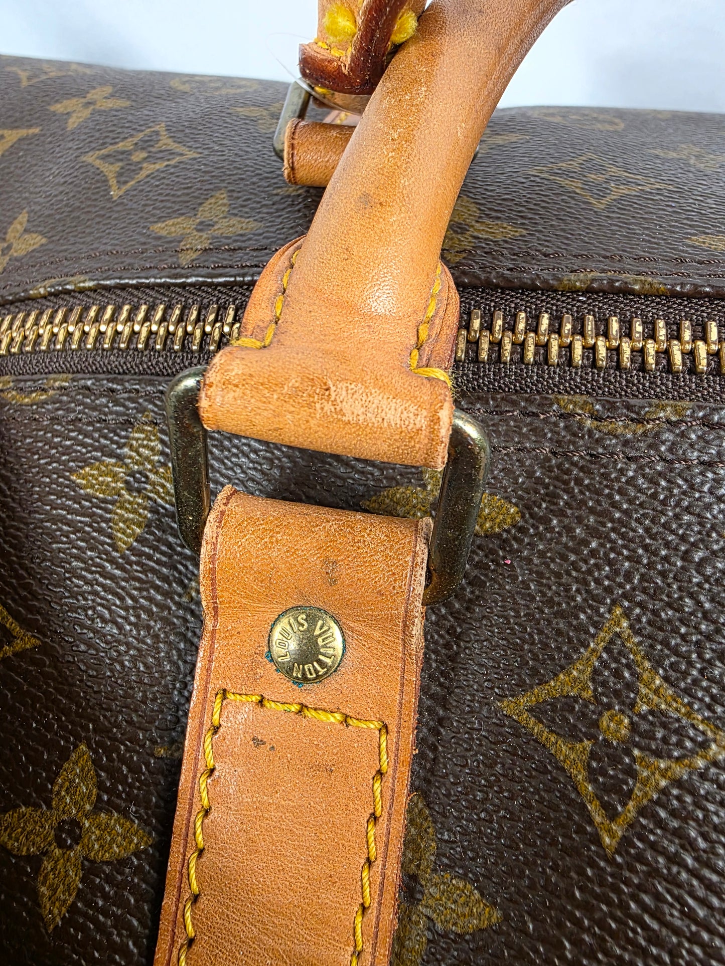 LOUIS VUITTON VINTAGE MONOGRAM KEEPALL 60 BANDOULIERE W/ LOCK & KEY