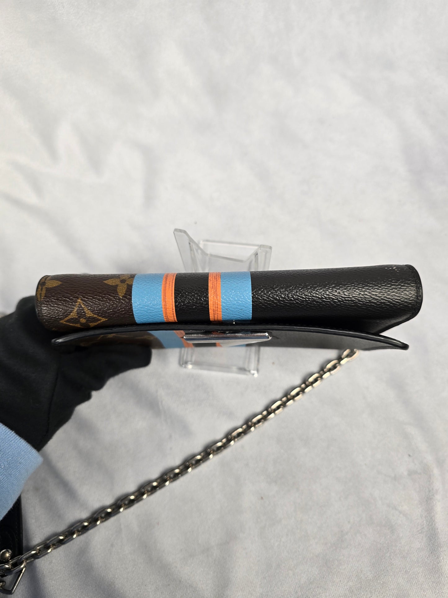 Louis Vuitton Monogram Twist Wallet on Chain