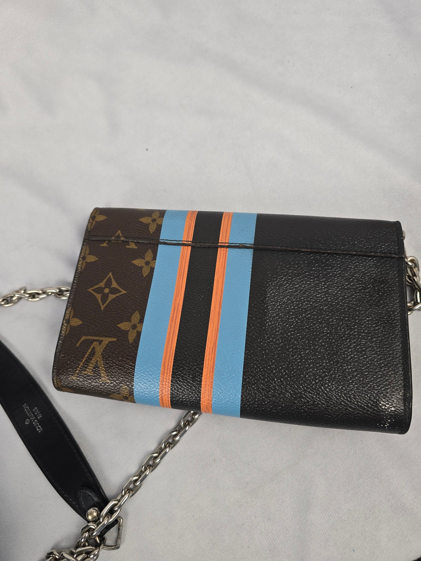 Louis Vuitton Monogram Twist Wallet on Chain