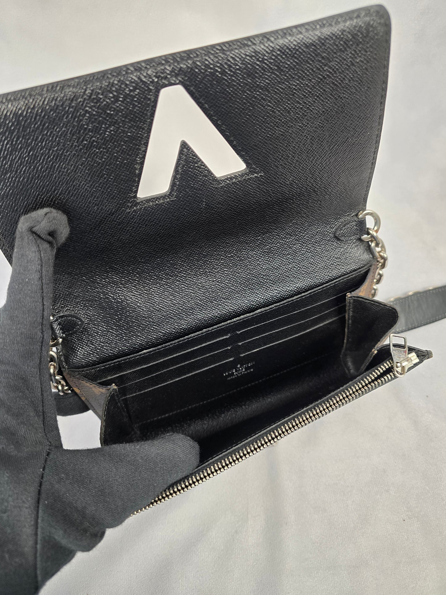 Louis Vuitton Monogram Twist Wallet on Chain