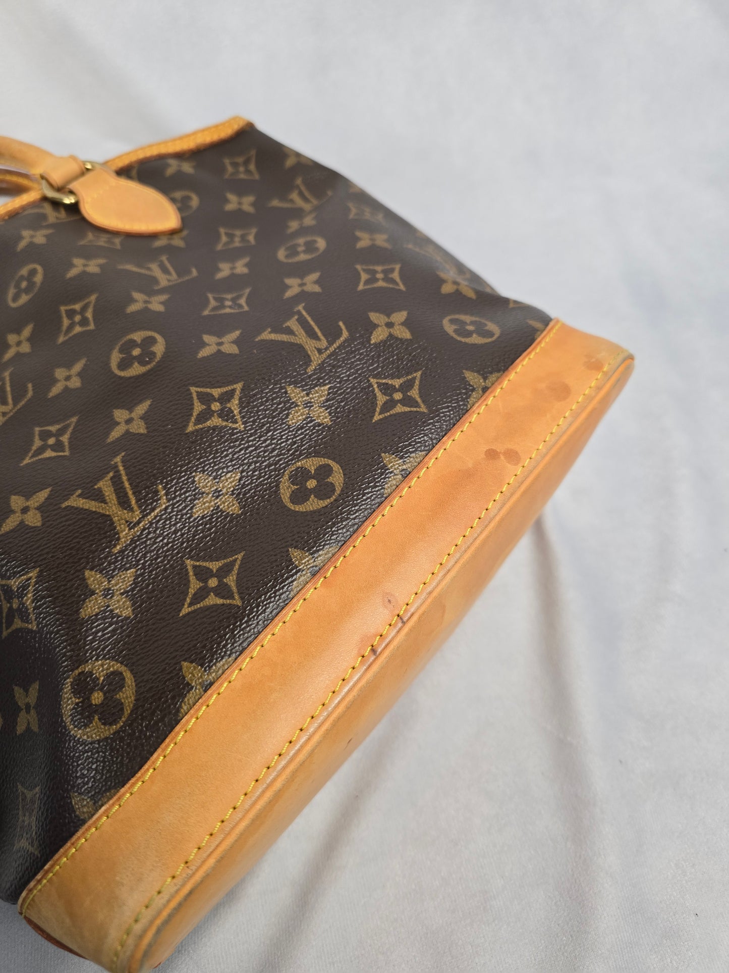 Louis Vuitton Lockit Monogram Canvas Tote