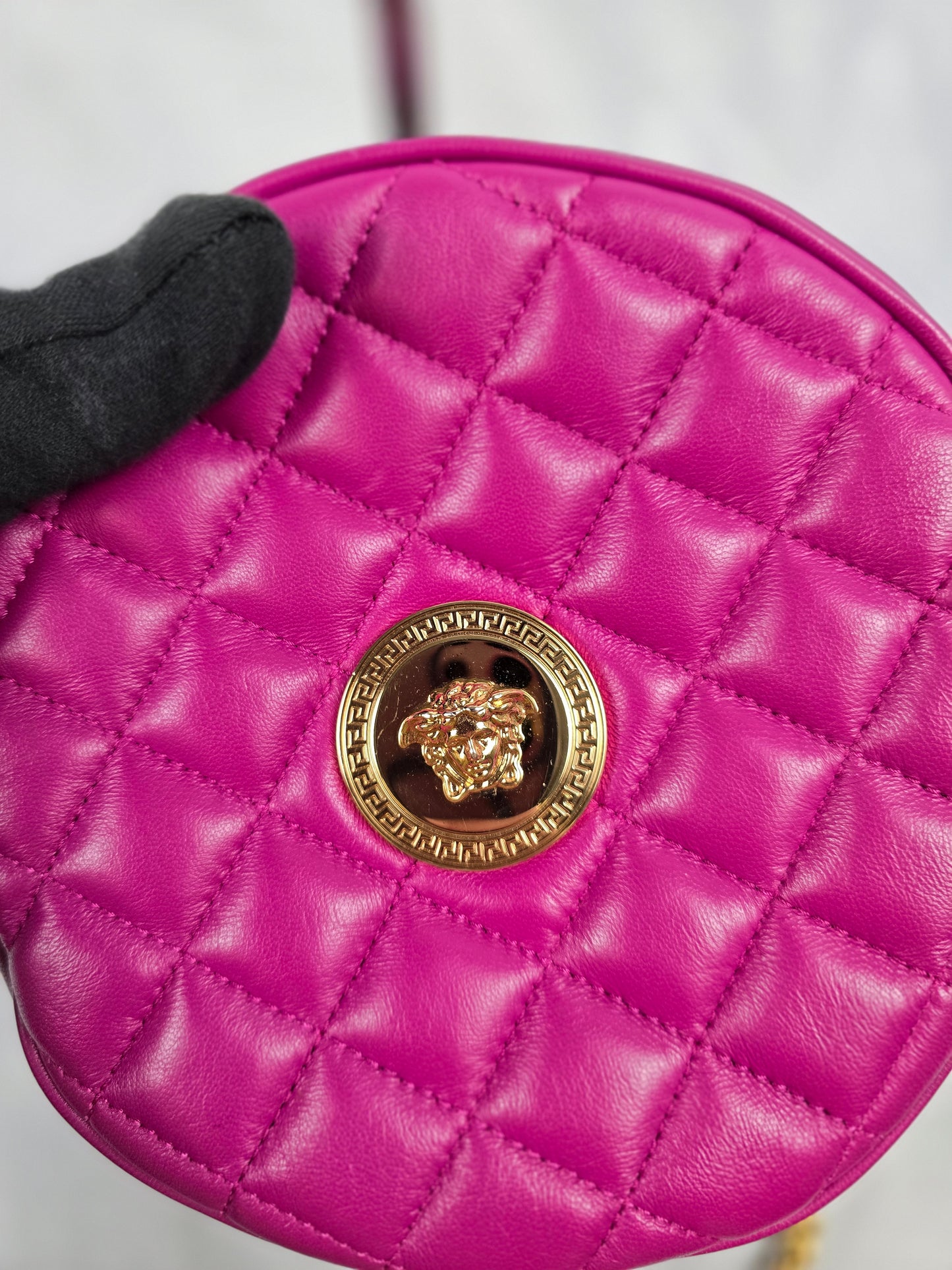 Versace Nappa Quilted La Medusa Round Camera Bag - Fuchsia