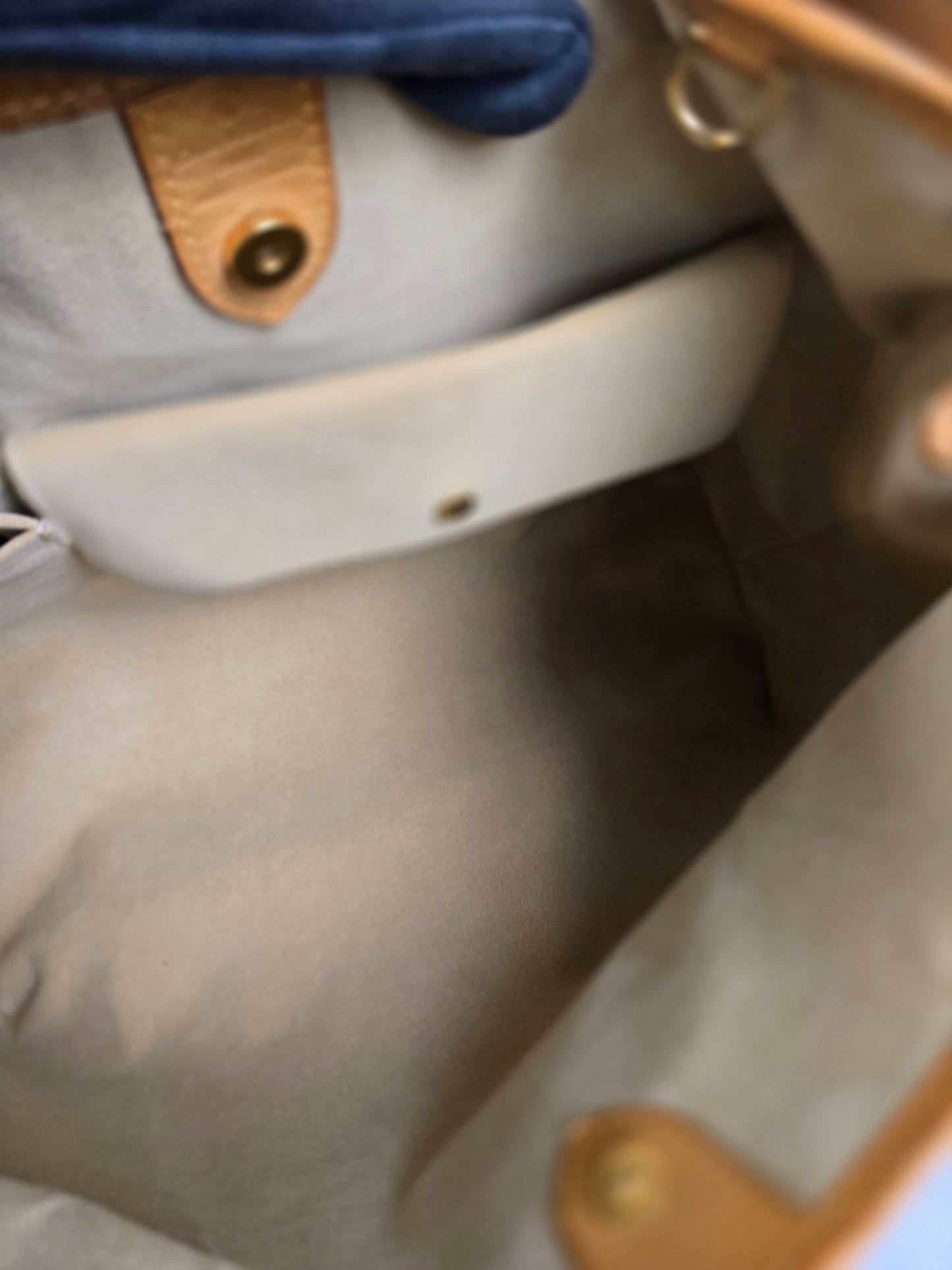 Louis Vuitton Galliera PM