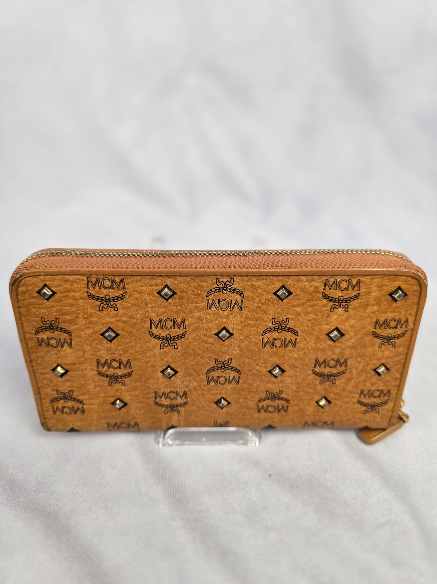 MCM Visetos Heritage Large Zip Around Wallet in Cognac