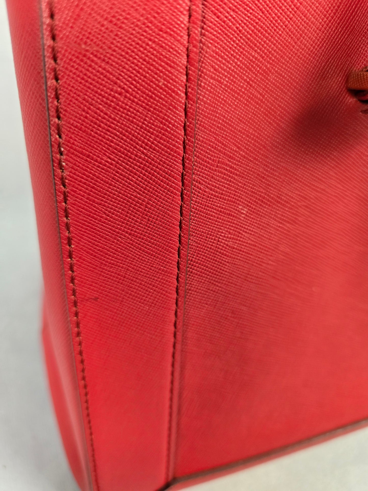 MCM Nuovo Tote in Red Leather