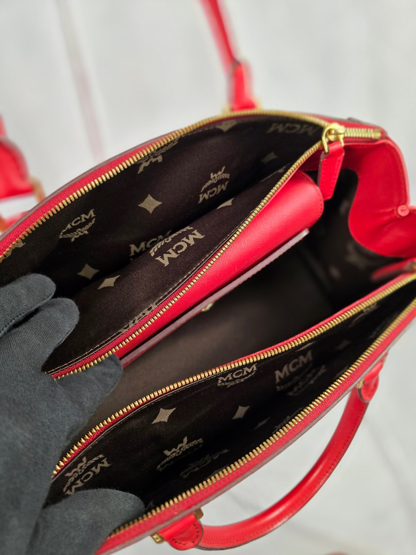 MCM Nuovo Tote in Red Leather