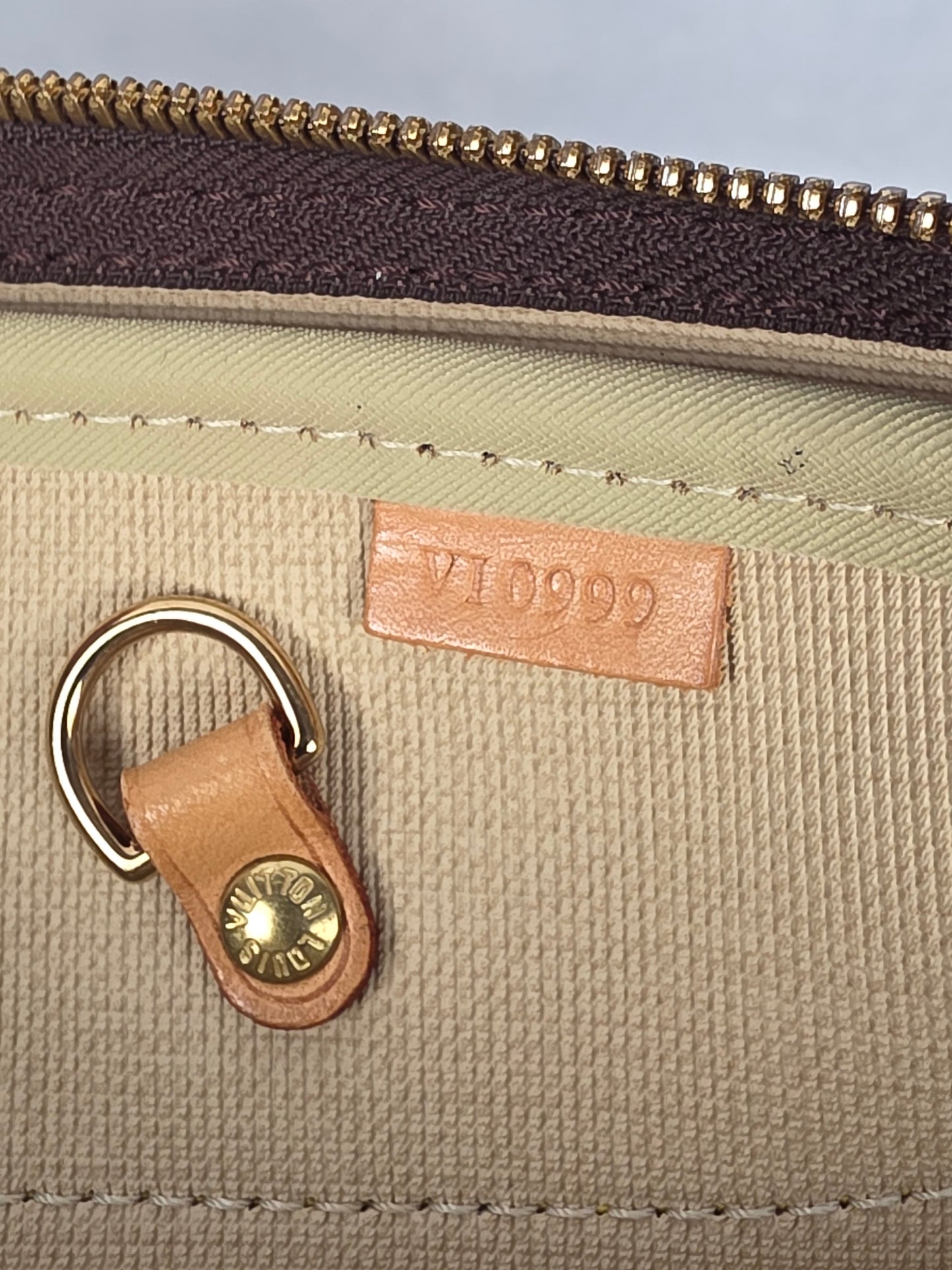 Louis Vuitton Monogram Alizé 24 Heures Travel Bag + Strap