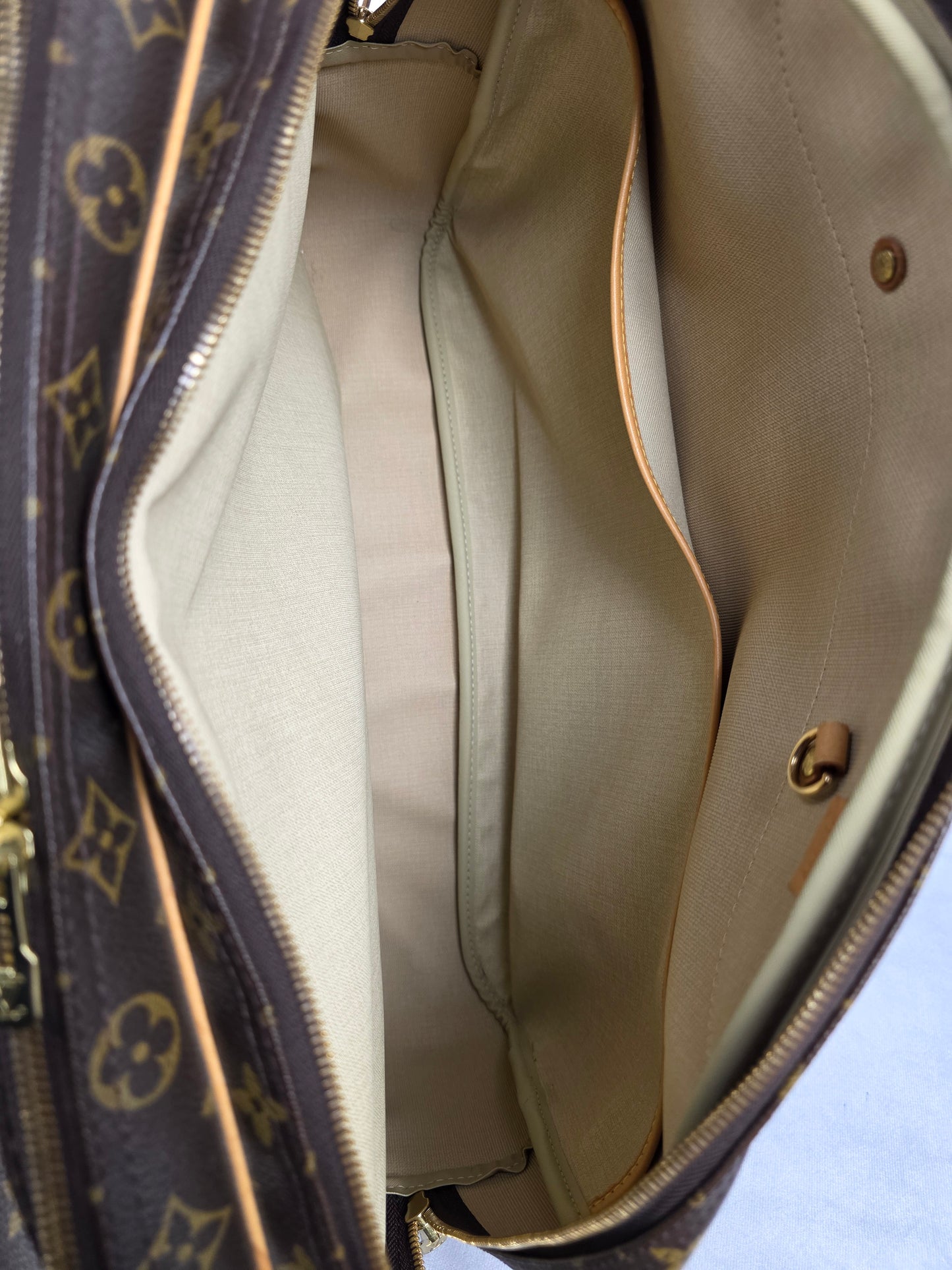 Louis Vuitton Monogram Alizé 24 Heures Travel Bag + Strap