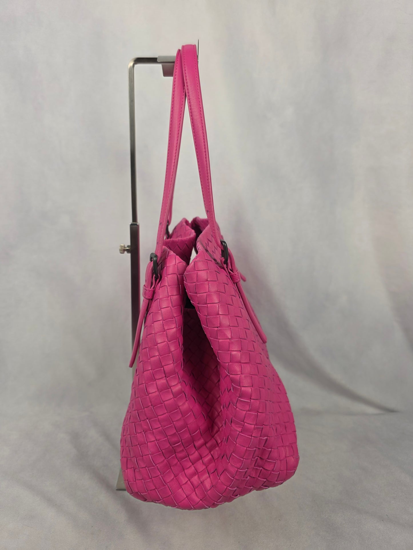 Bottega Veneta Pink Intrecciato Woven Nappa Leather Medium Cesta Tote
