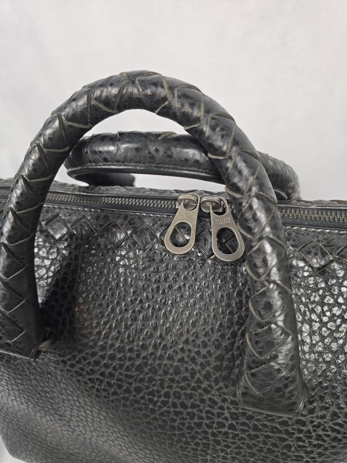 Bottega Veneta Borsa Leather Briefcase in Black