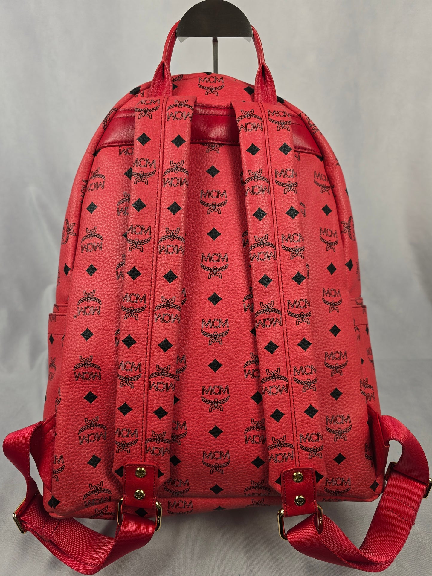 MCM Stark Visetos Backpack - Large - in Coral