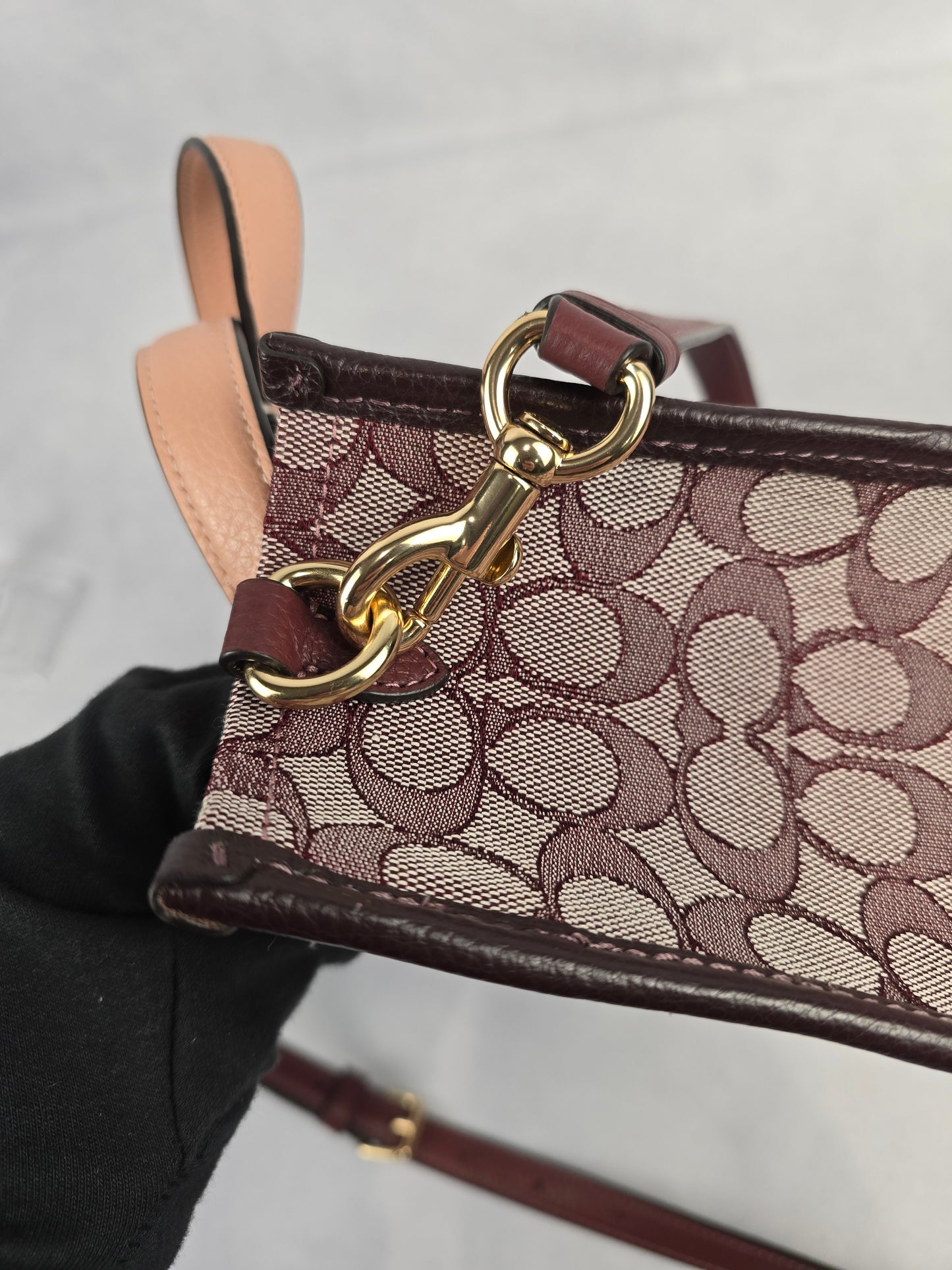 Coach Dempsey Tote 22 In Wine Multi