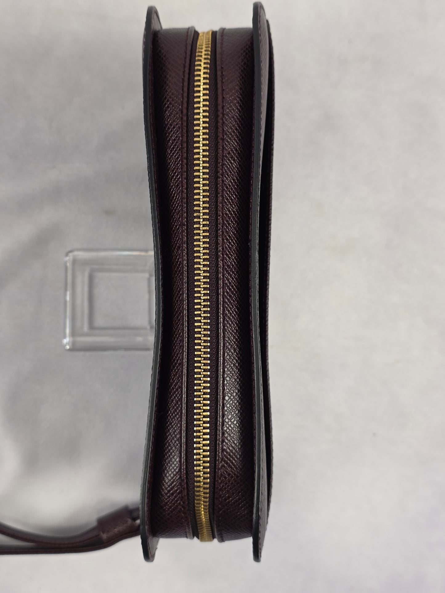 Louis Vuitton Taiga Baikal Clutch Bag Acajou Burgundy