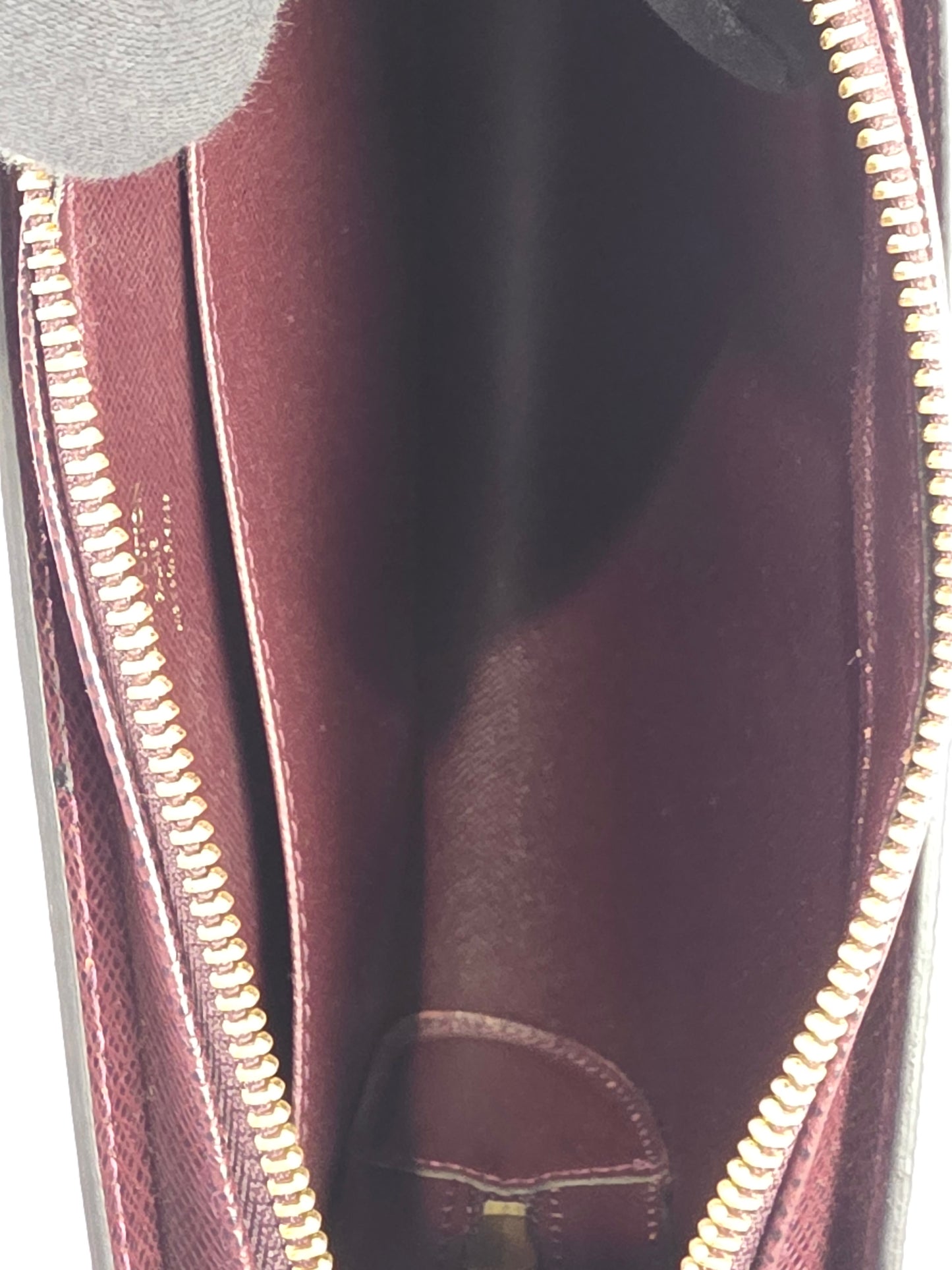 Louis Vuitton Taiga Baikal Clutch Bag Acajou Burgundy