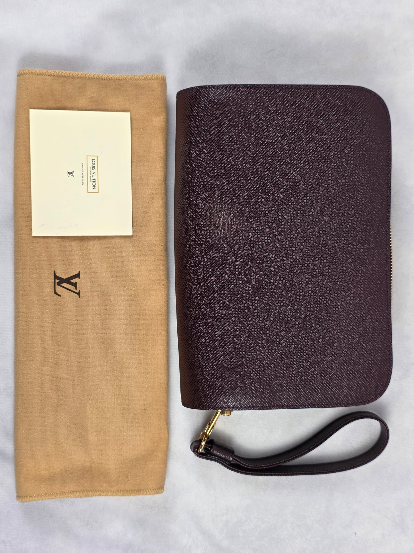 Louis Vuitton Taiga Baikal Clutch Bag Acajou Burgundy