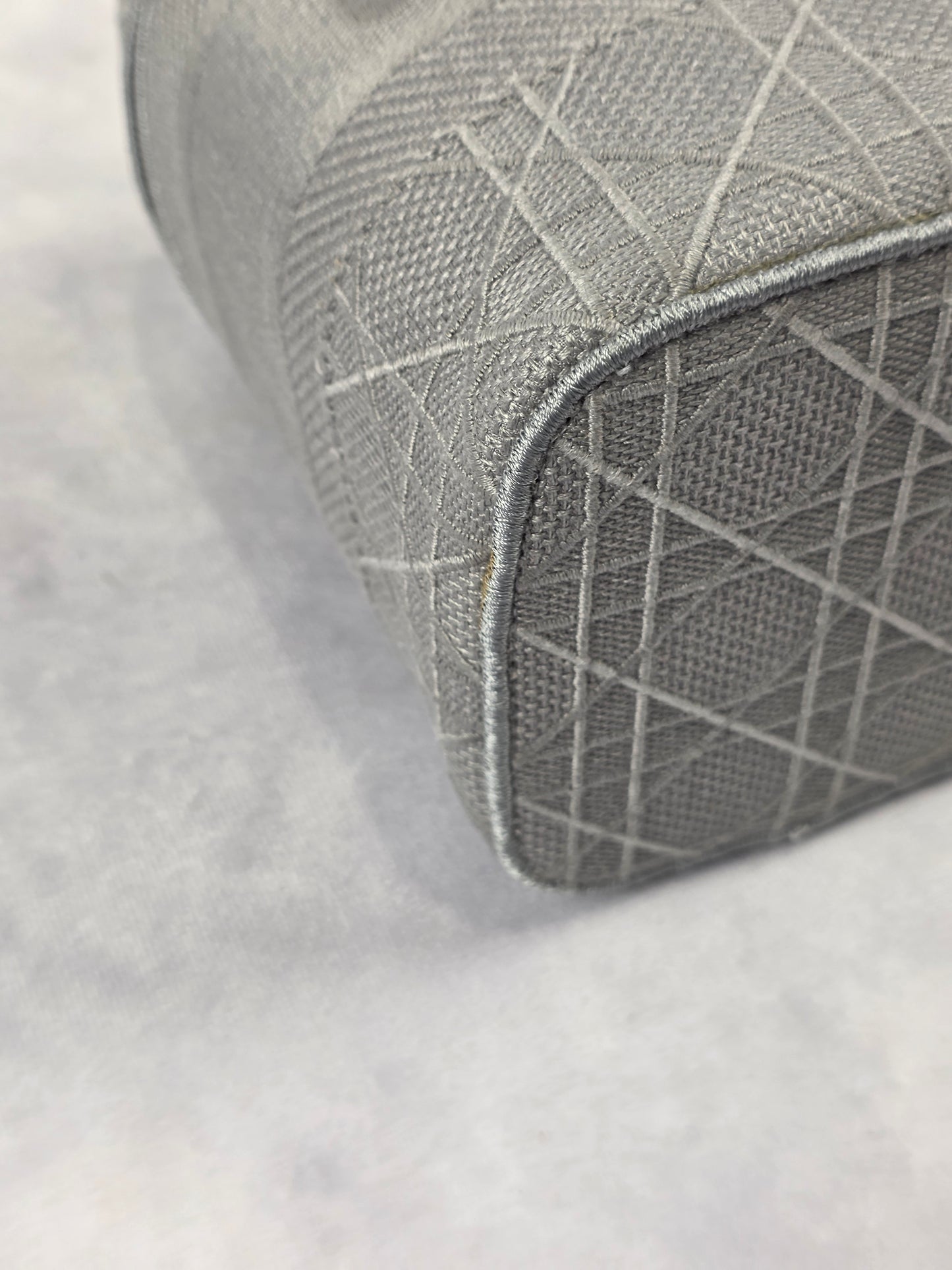 Christian Dior DiorTravel Vanity Case – Gray Cannage Embroidered Canvas