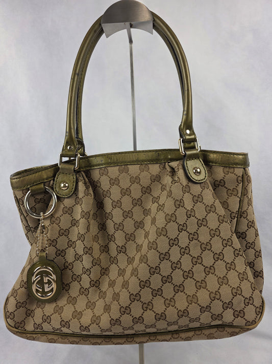 Gucci Medium Sukey Tote Bag with GG canvas & metallic green leather trim - PROJECT BAG