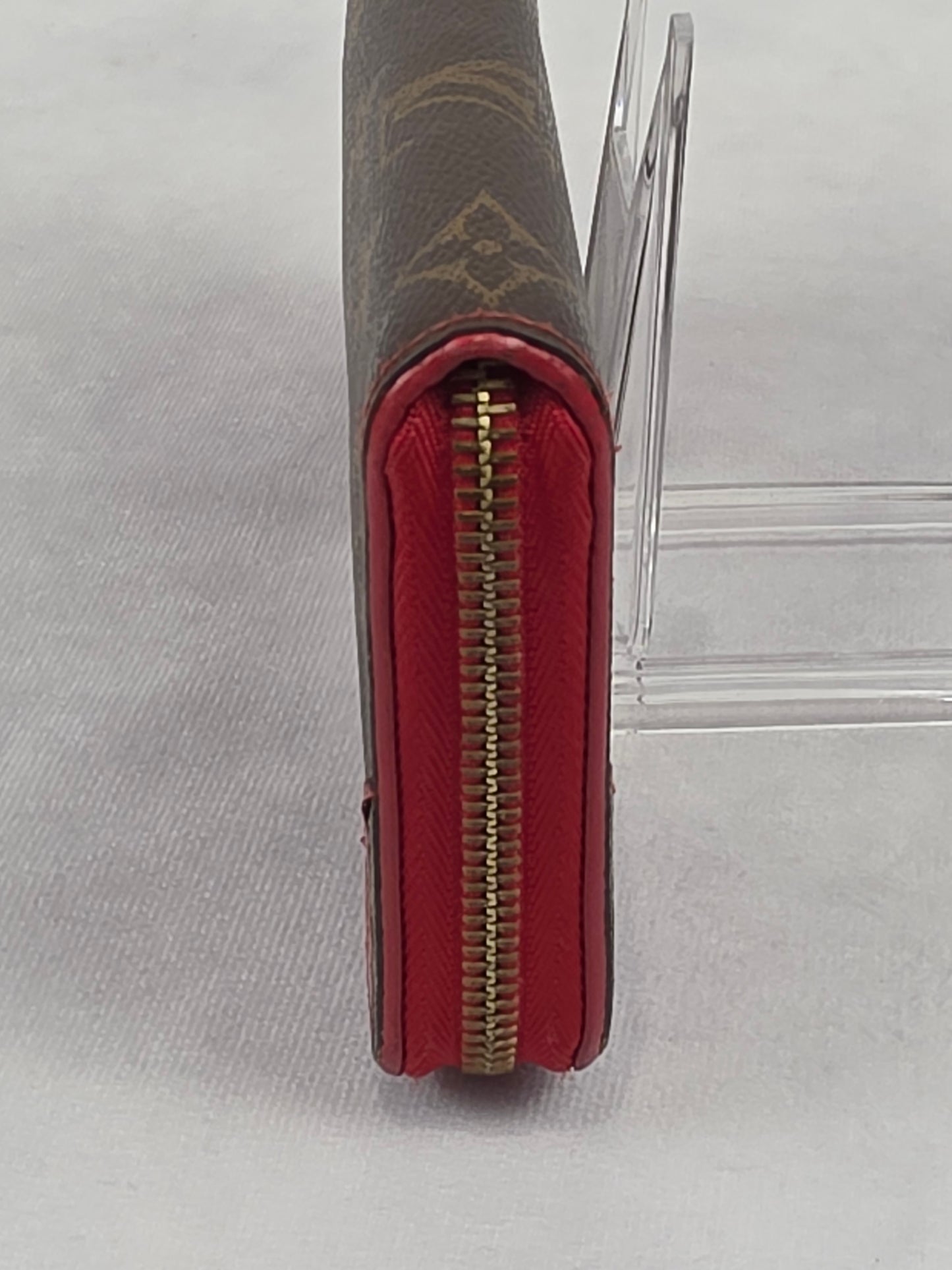Louis Vuitton Brown Monogram Zippy Retiro Wallet – Red Leather Accents