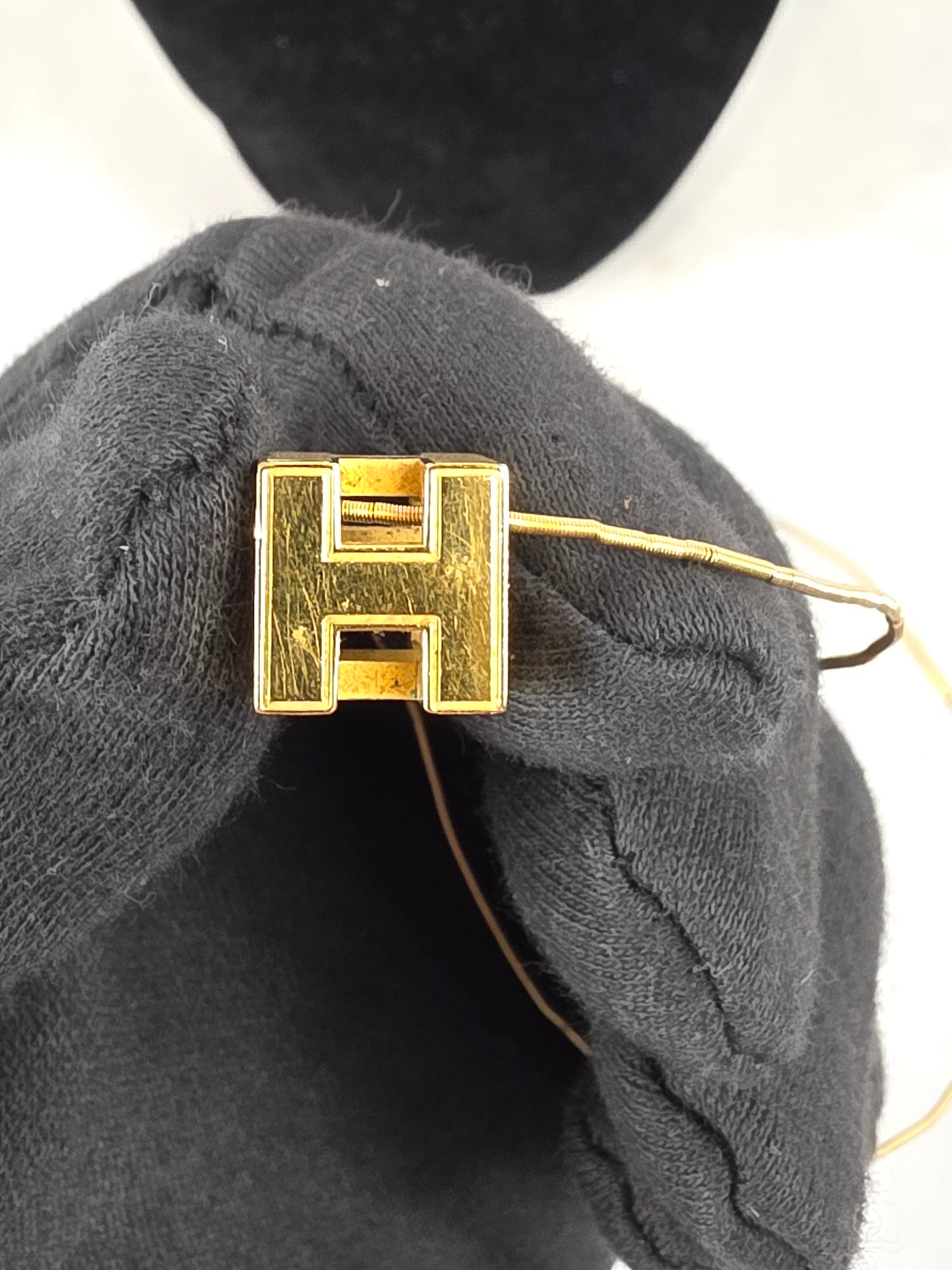 Hermès Cage d’H Cube Necklace - White & Gold (2)