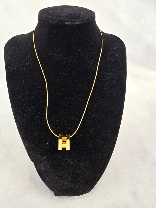 Hermès Cage d’H Cube Necklace - White & Gold (2)