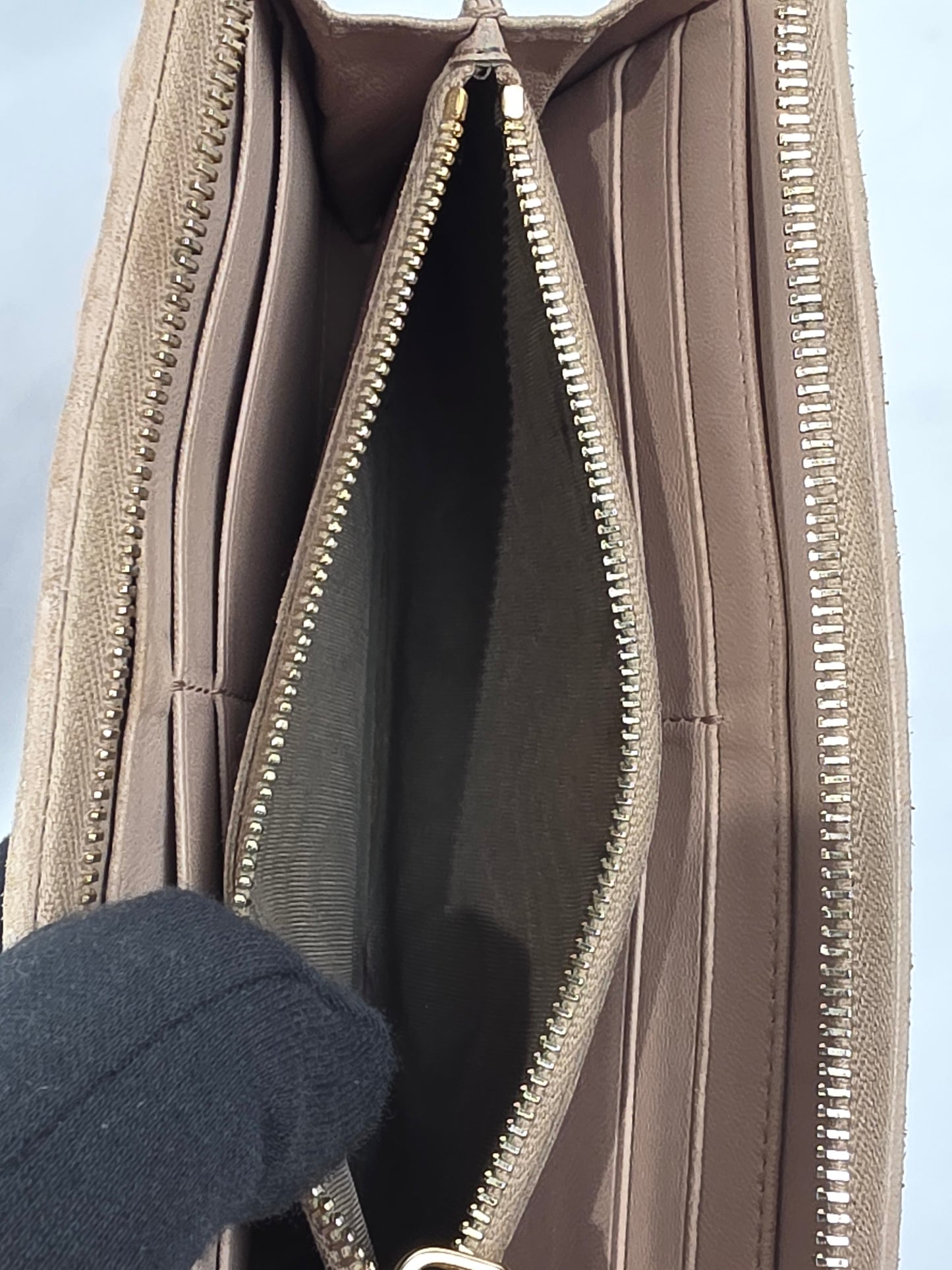 Miu Miu Matelassé Nappa Leather Zip-Around Long Wallet - Cammeo (Beige/Pink)