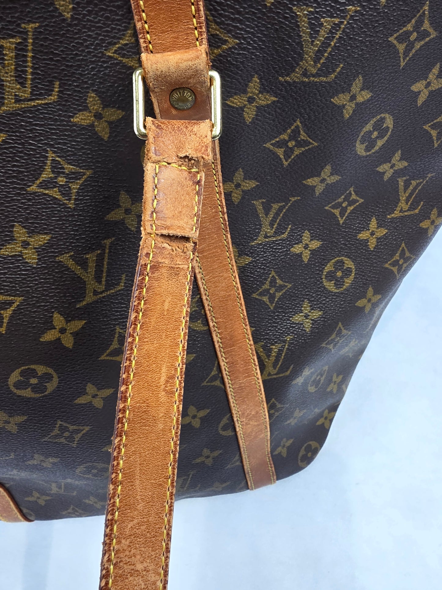LOUIS VUITTON VINTAGE MONOGRAM SAC MM SHOPPING TOTE