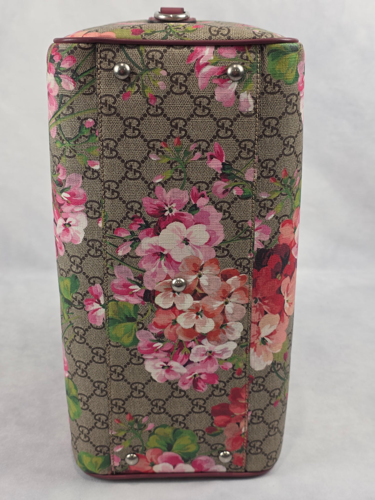 Gucci GG Supreme Blooms Medium, 35cm, Boston Bag – Antique Pink/Dry Rose