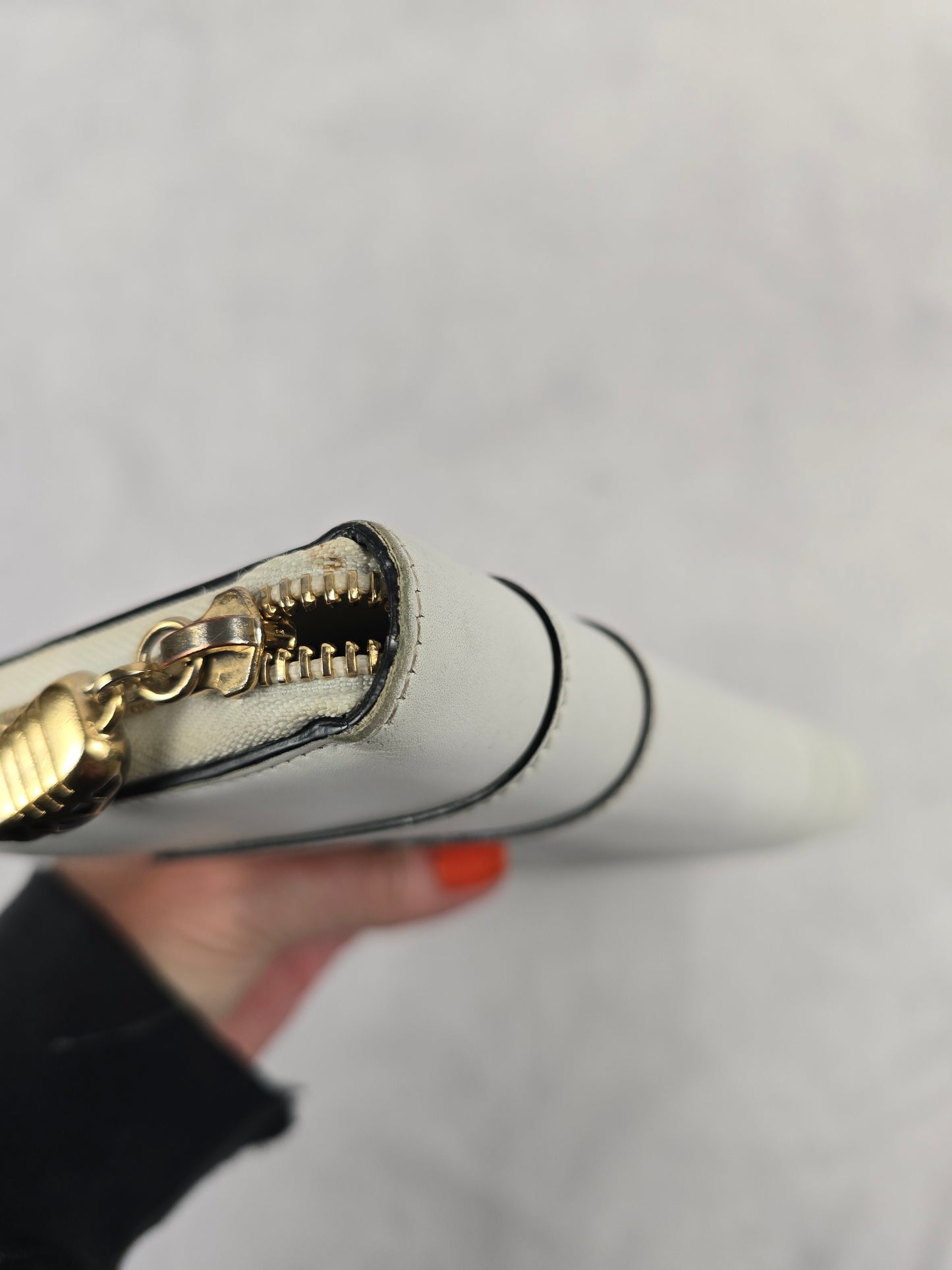 Bvlgari Serpenti Forever White Leather Zip Around Wallet