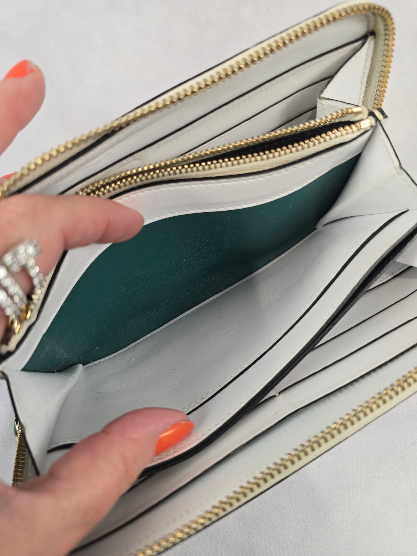 Bvlgari Serpenti Forever White Leather Zip Around Wallet