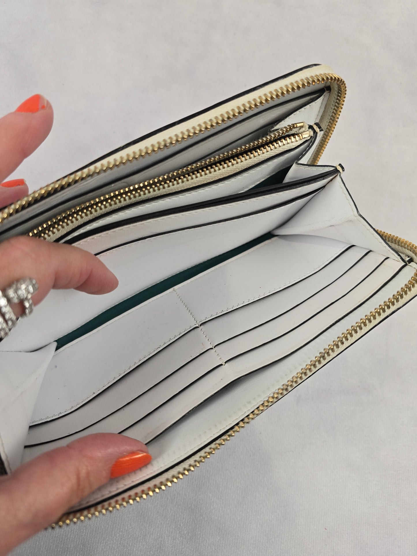 Bvlgari Serpenti Forever White Leather Zip Around Wallet