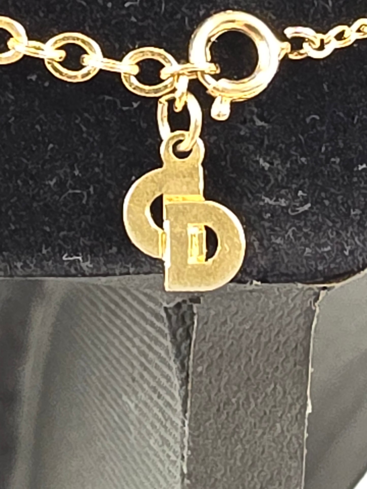 Vintage Christian Dior CD Logo Oval Pendant Necklace - Gold Tone