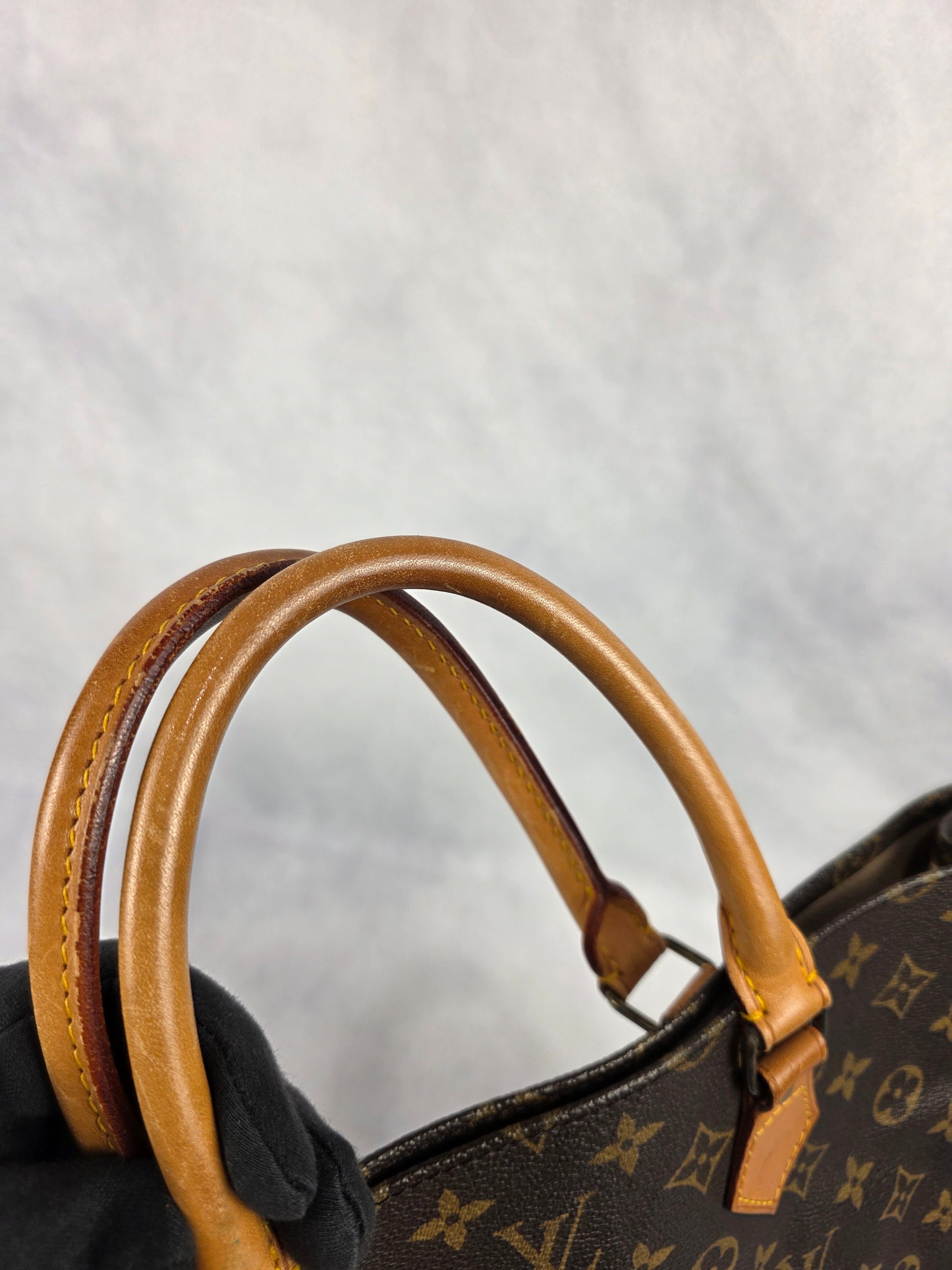 Louis Vuitton Vintage Monogram Sac Plat MM Tote Bag
