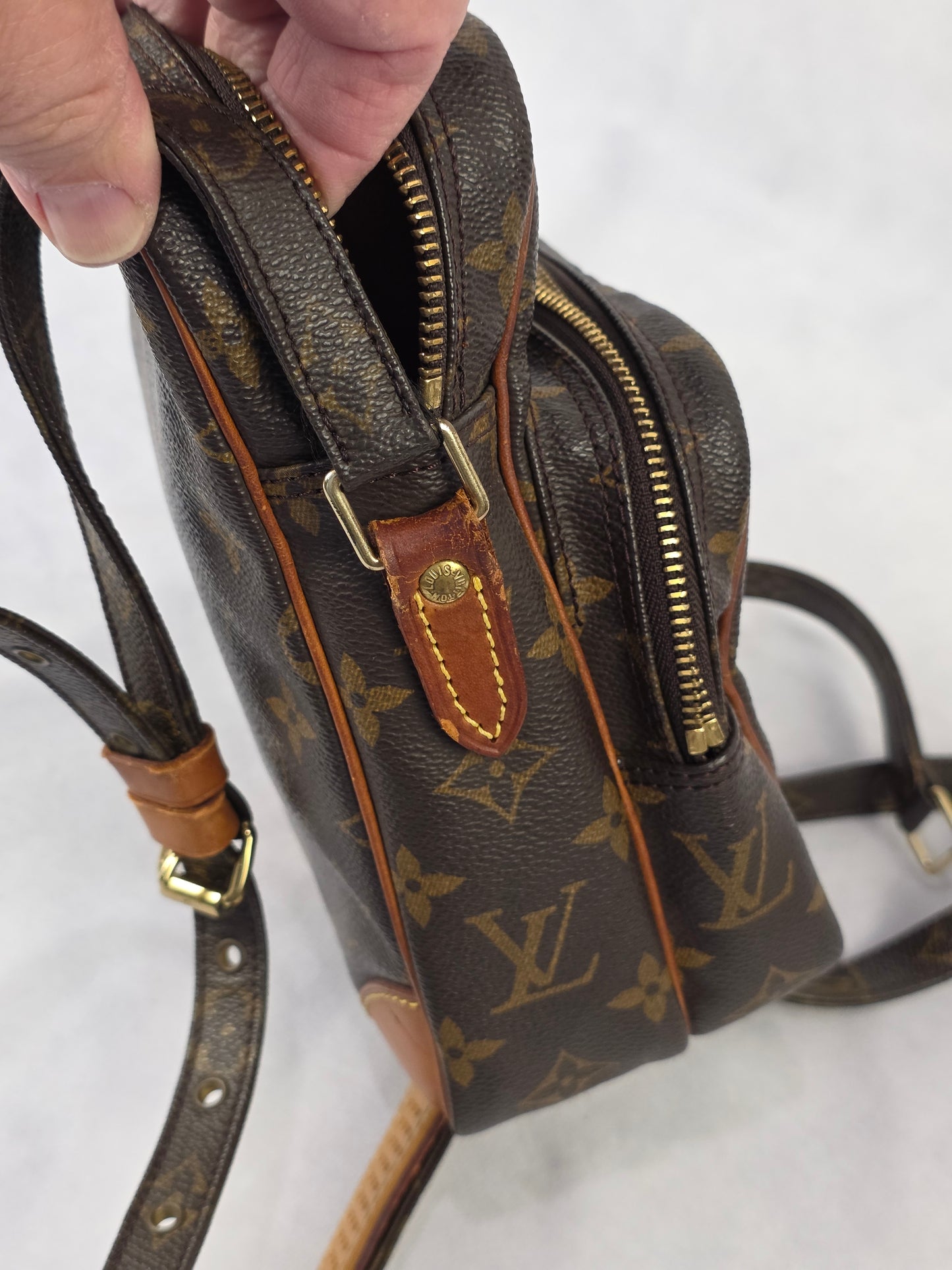 Louis Vuitton Monogram Amazone Crossbody Bag, TH0020