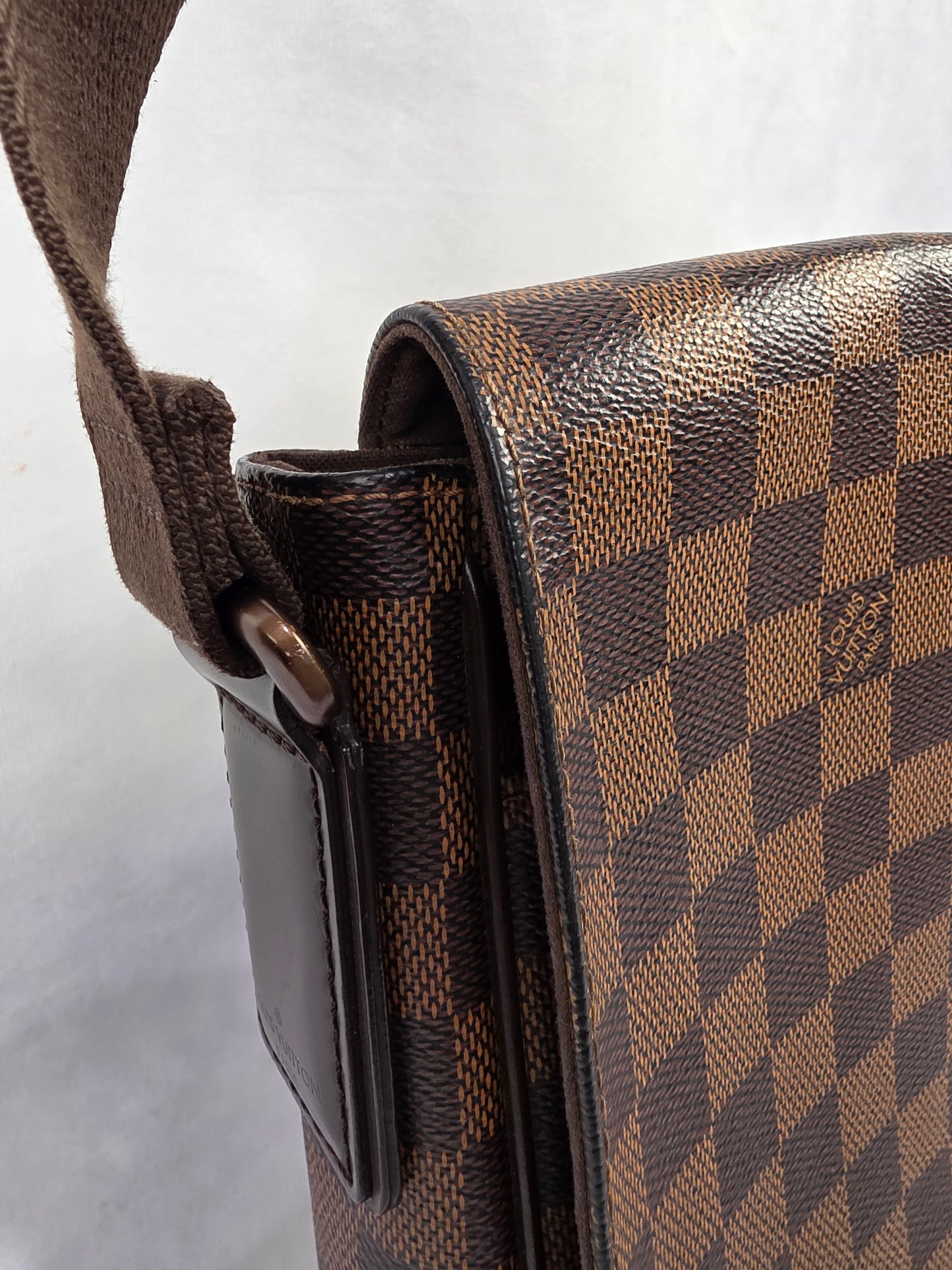 Louis Vuitton Damier Ebene District MM Messenger Crossbody Bag