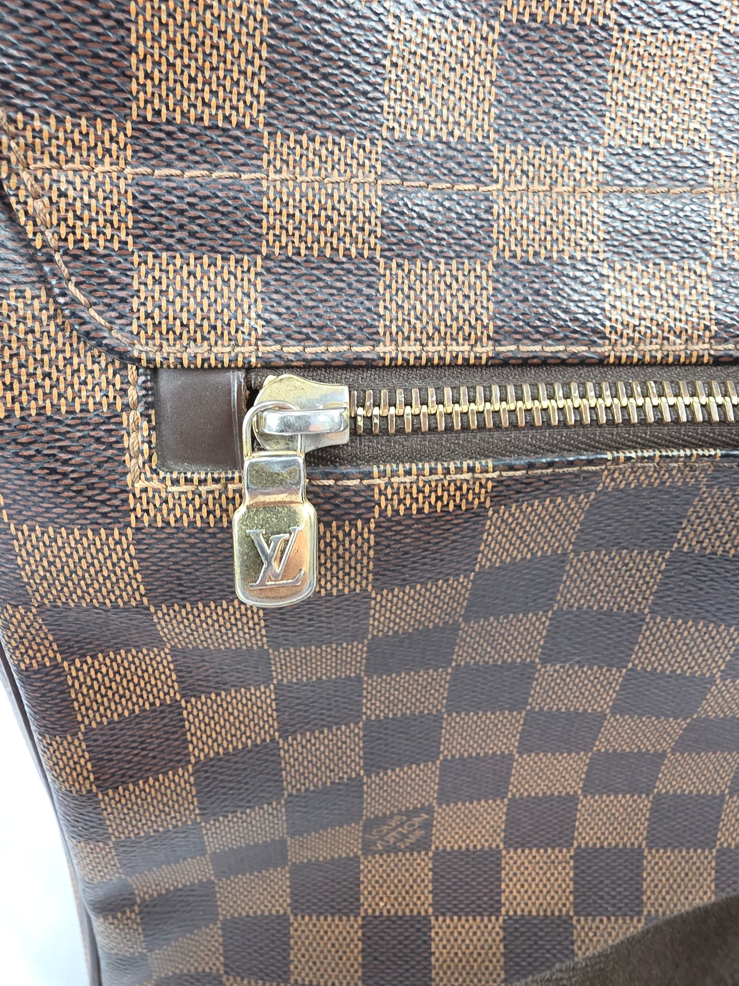 Louis Vuitton Damier Ebene District MM Messenger Crossbody Bag