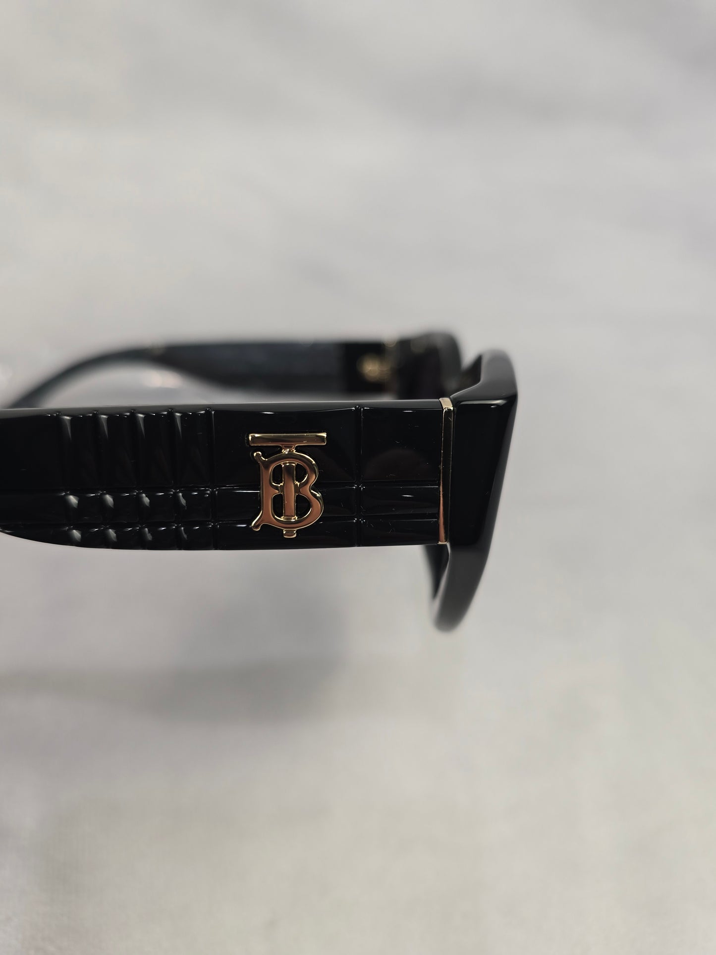 Burberry Meadow Sunglasses Black