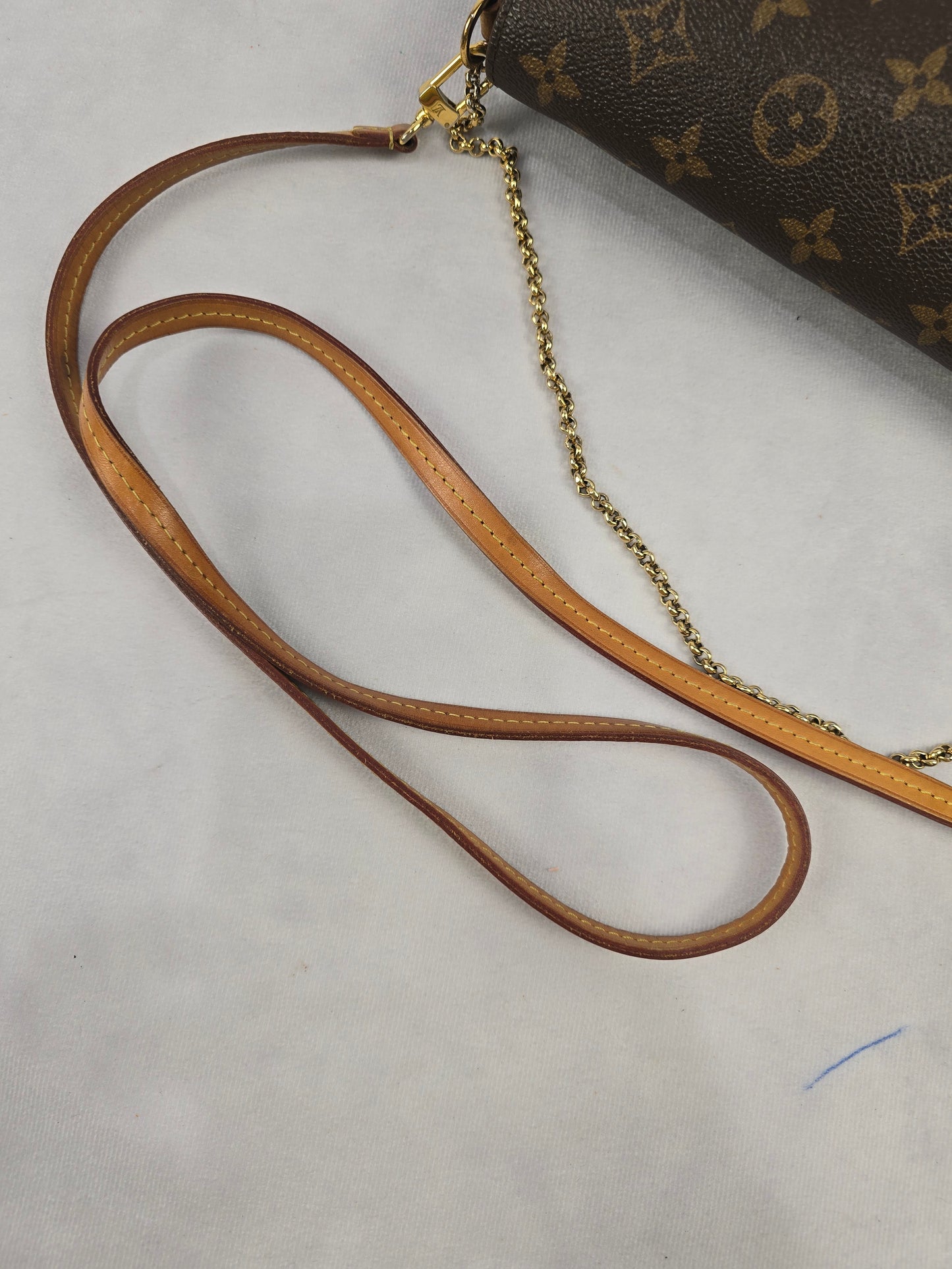 Louis Vuitton Monogram Favorite Shoulder Bag