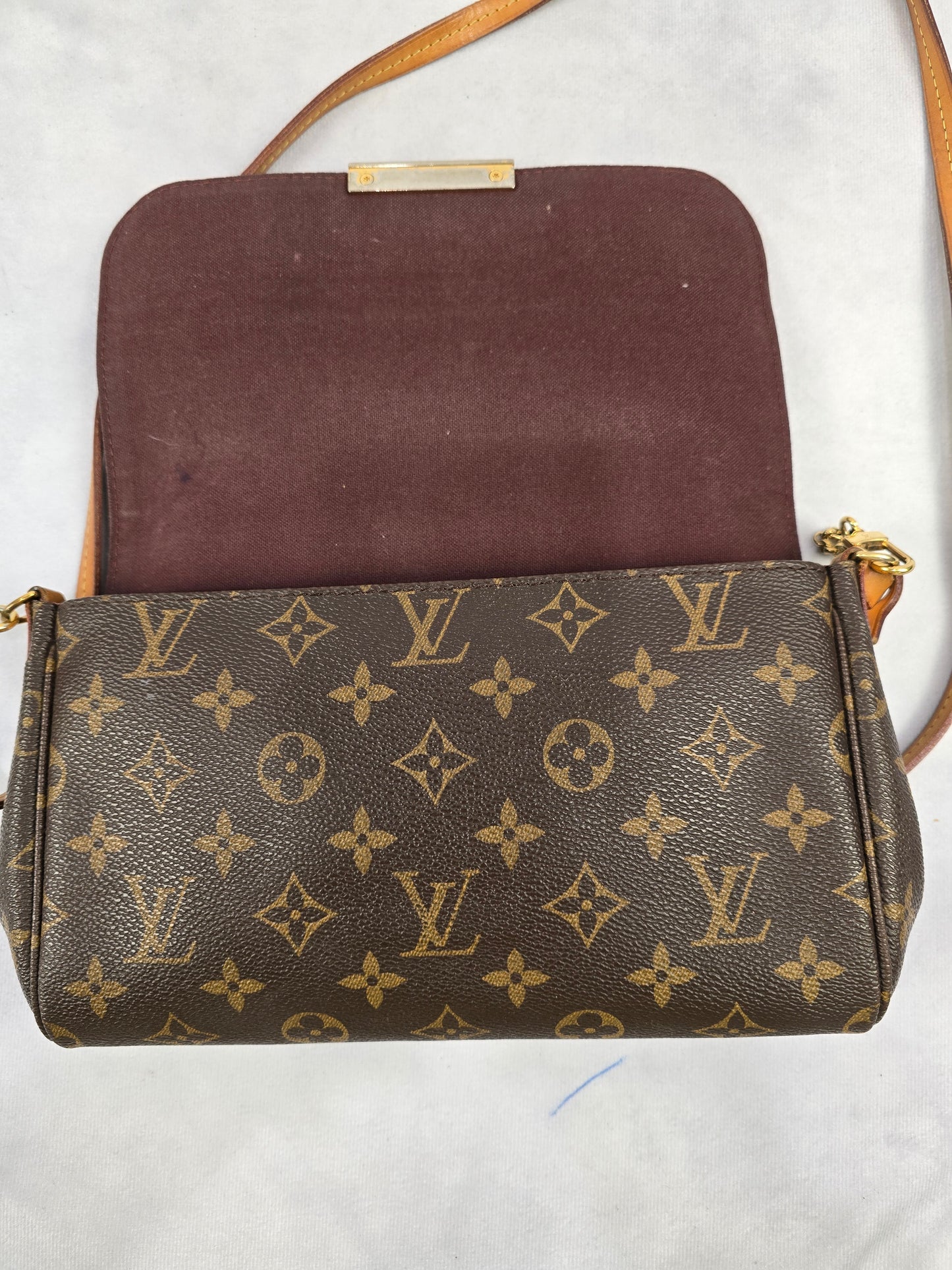 Louis Vuitton Monogram Favorite Shoulder Bag
