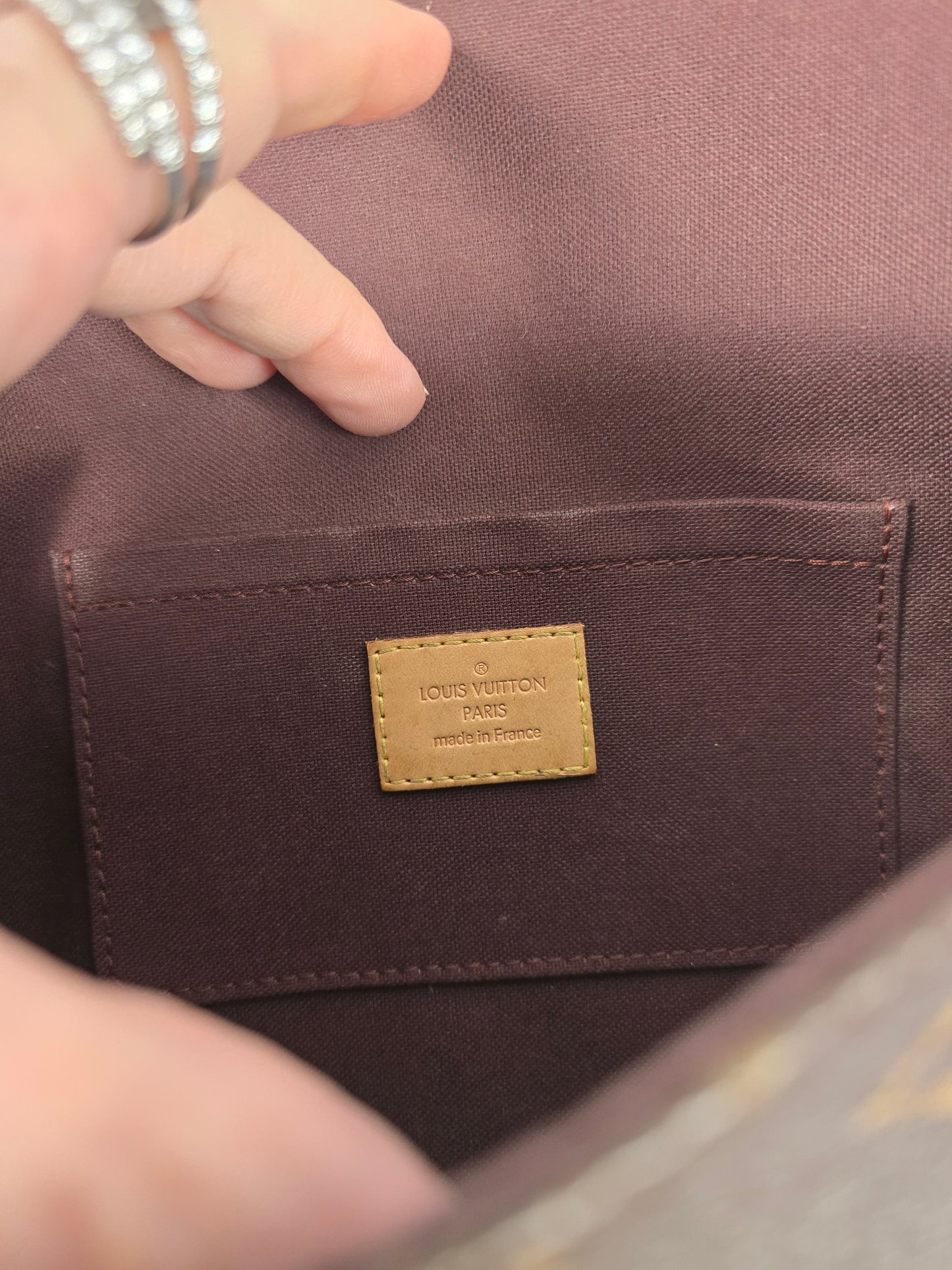 Louis Vuitton Monogram Favorite Shoulder Bag