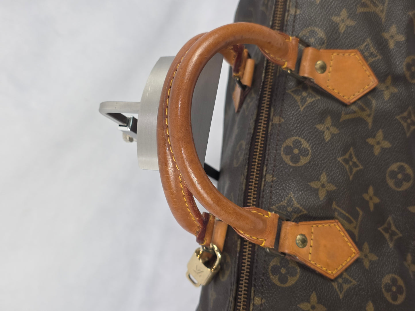 Louis Vuitton Vintage Monogram Canvas Speedy 30, VI862