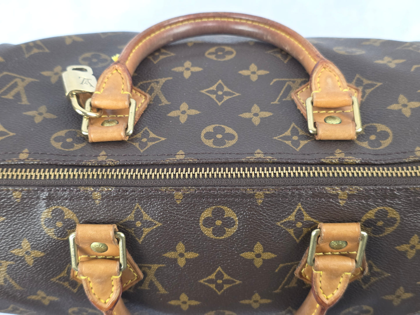 Louis Vuitton Vintage Monogram Canvas Speedy 30,TH0070