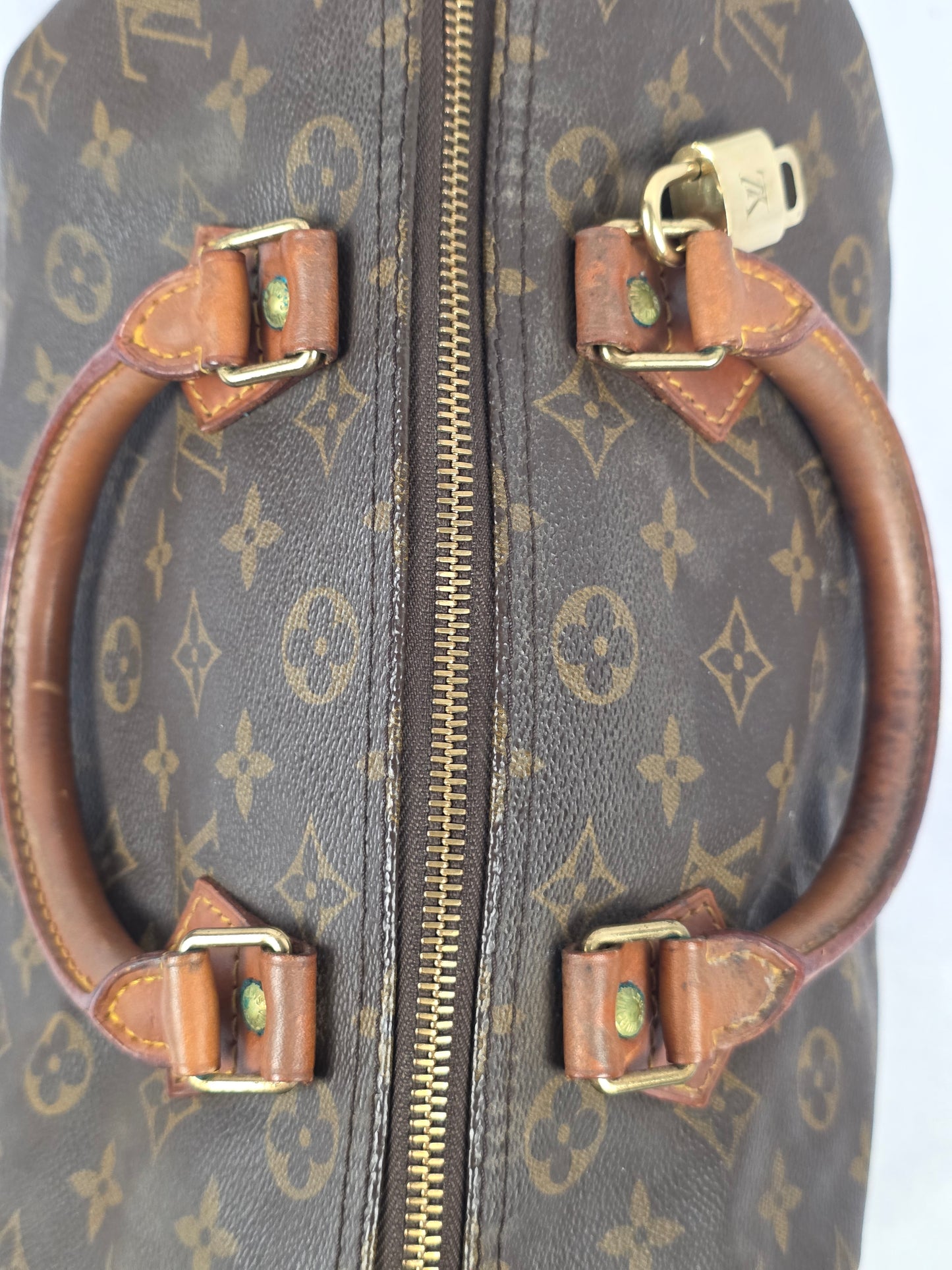Louis Vuitton Vintage Monogram Canvas Speedy 30,VI0942